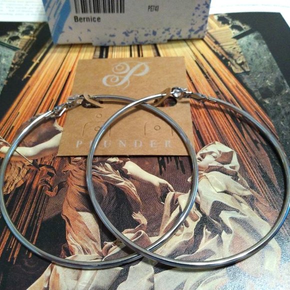 Plunder Design Bernice Earrings - Picture 2 of 2